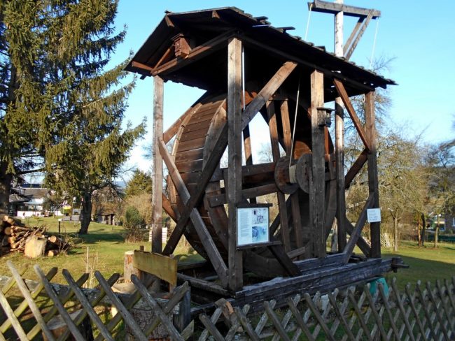 Historischer Baukran