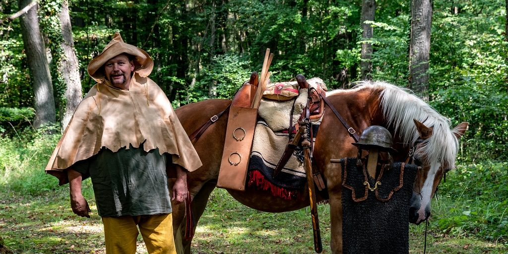 Heidentempel_Charles Lessenich_Titel