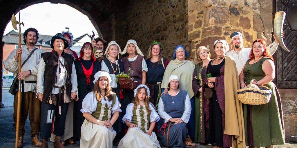 Erl Mittelalter22 R_König